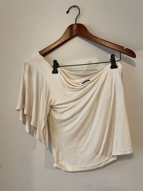 Y2K Le Chateau Off-Shoulder Cream Women's Top with Draped Sleeve